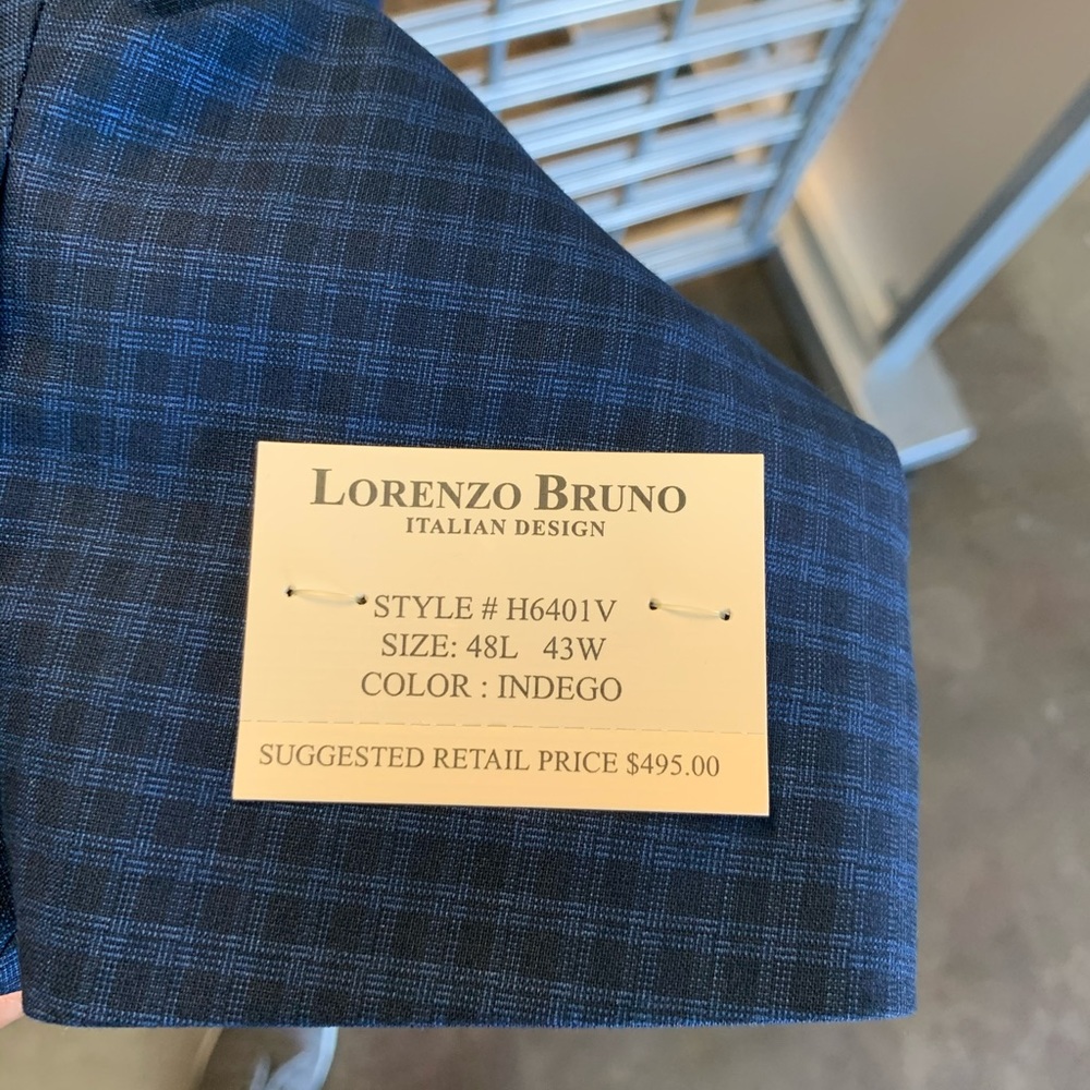 Lorenzo Bruno Men’s Suit